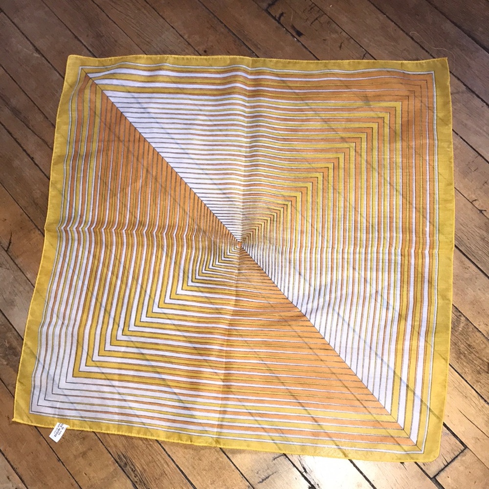 Geometric Yellowโ Stripe Square Scarf